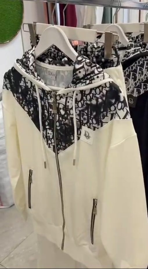 طقم رياضة ديور